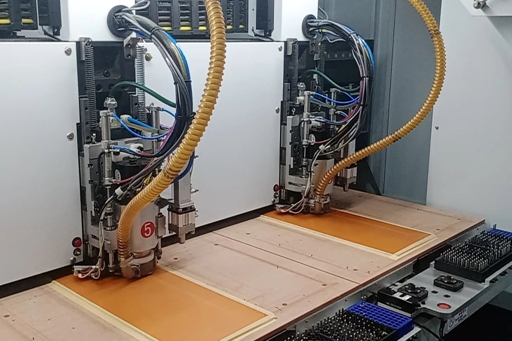 Explore the benefits of Flexible Circuit Boards with Omini for advanced PCB solutions.