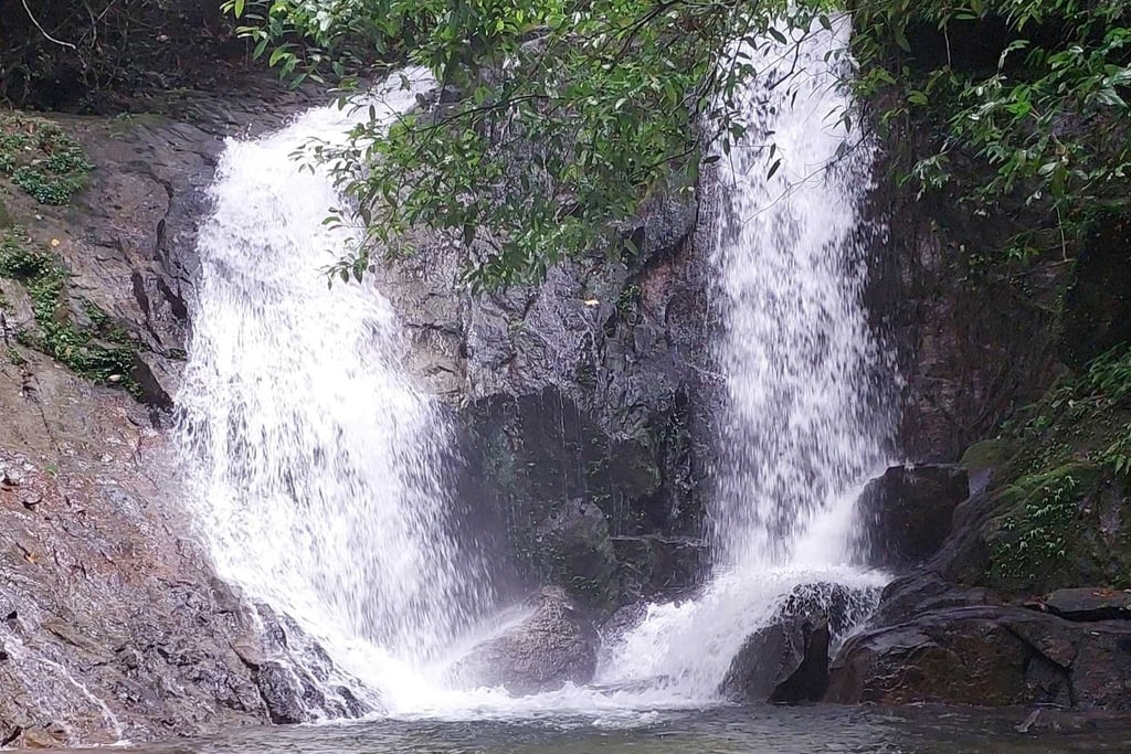 khao lak tong chong fa waterfall