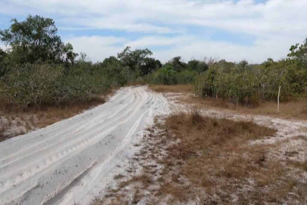 thung samet khao hat thai mueang national park