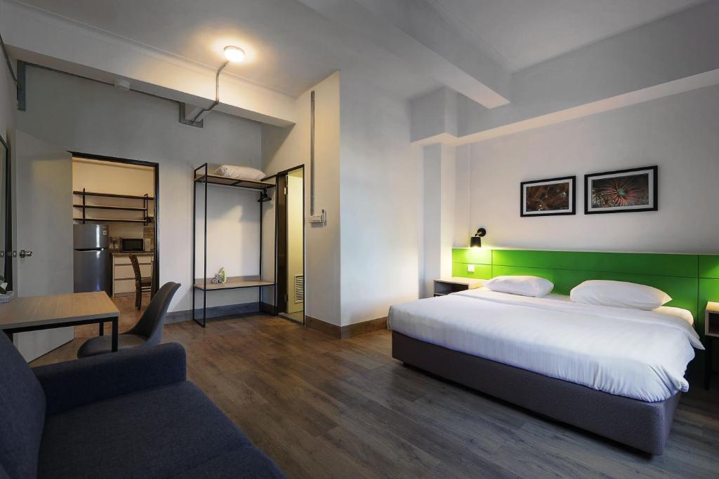 Comfortable room at Polaris Suite