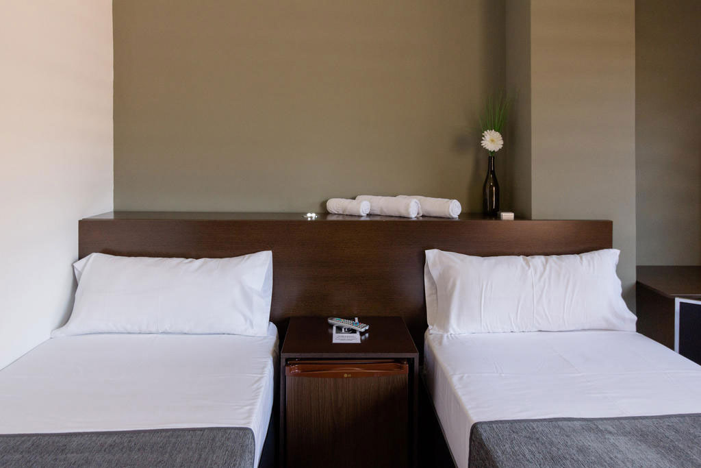 Habitación para dos personas con baño privado en el centro de Logroño