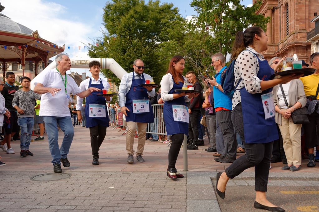Course de filles et garçons de café CUP26