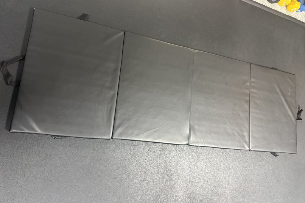 Thick supportive exercise mat for safe knee and wrist protection during home workouts