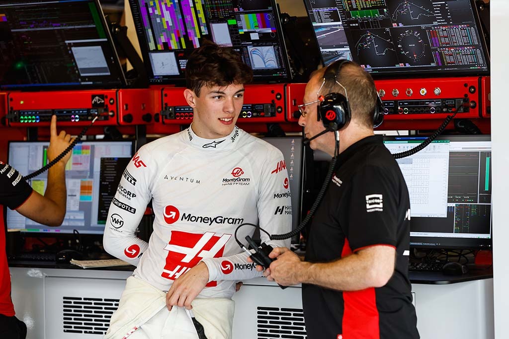 Oliveris Bearmanas Haas