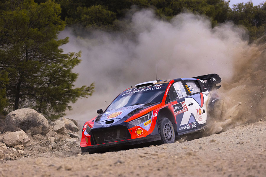 Ottas Tanakas Hyundai WRC ralis