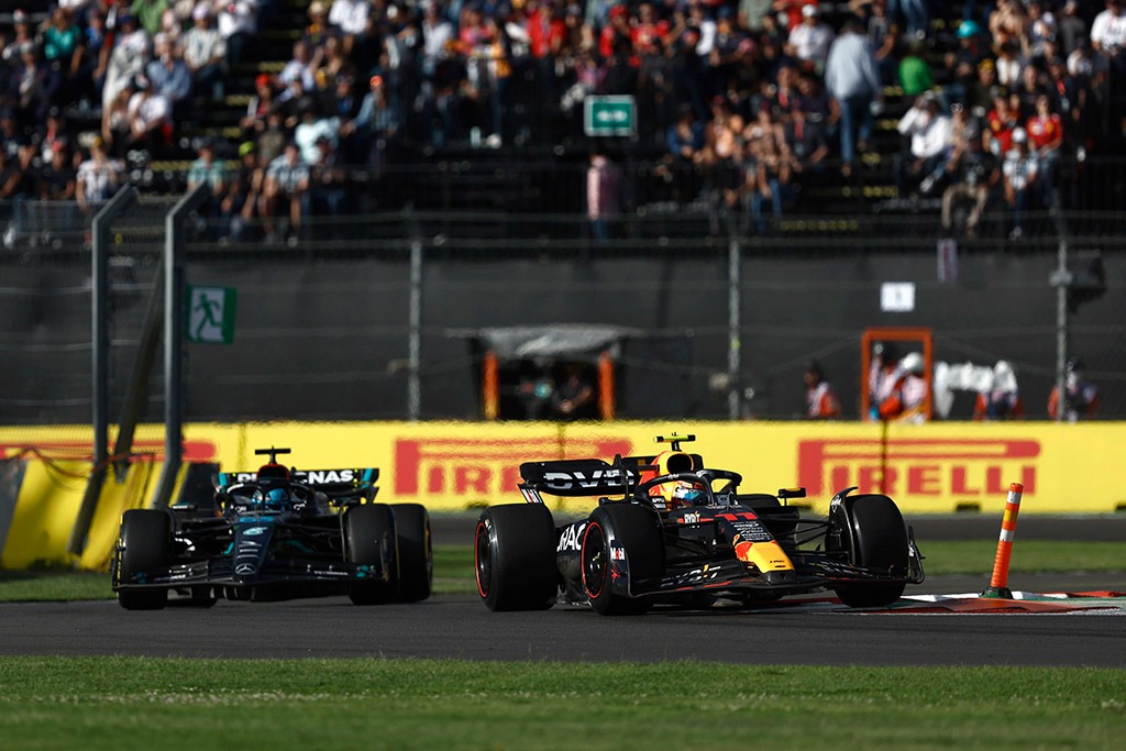Mercedes Red Bull Formulė-1