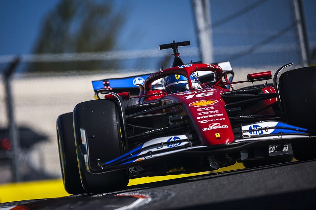 Charlesas :Leclercas Ferrari