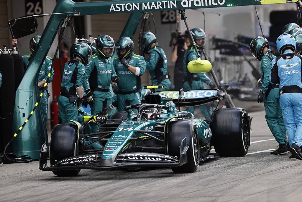 Fernando Alonso Aston Martin