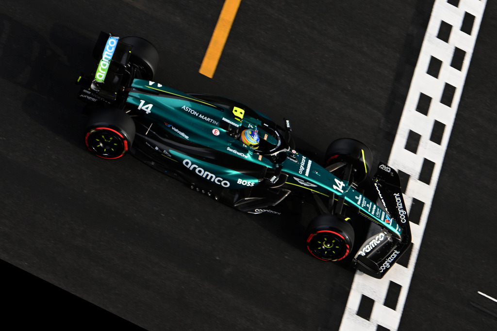 Fernando Alonso Aston Martin