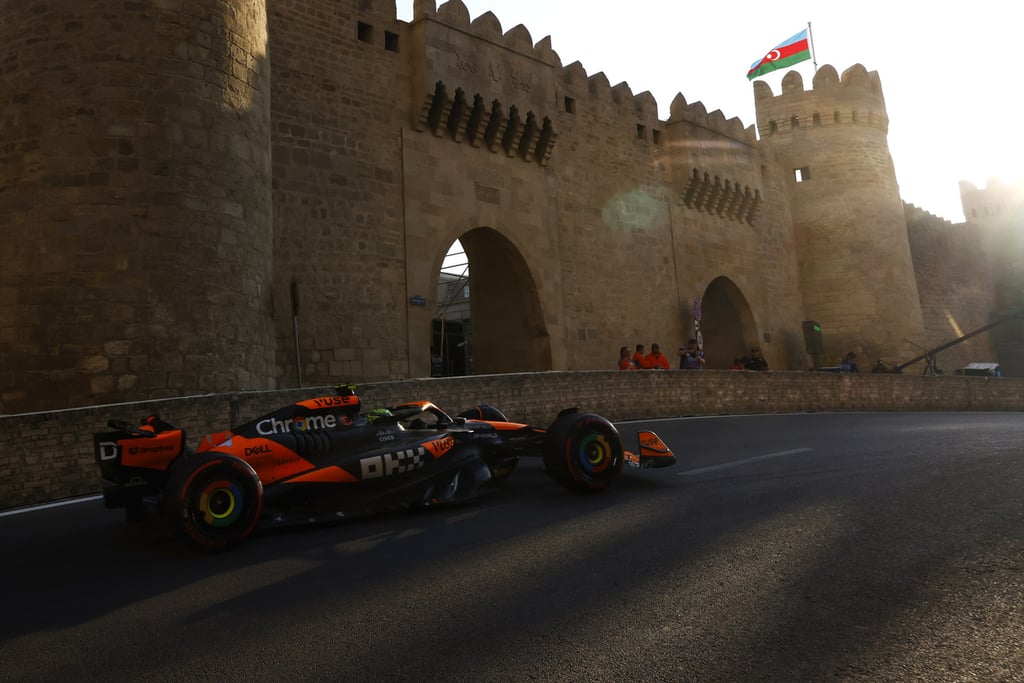 Lando Norrisas McLaren Baku F-1