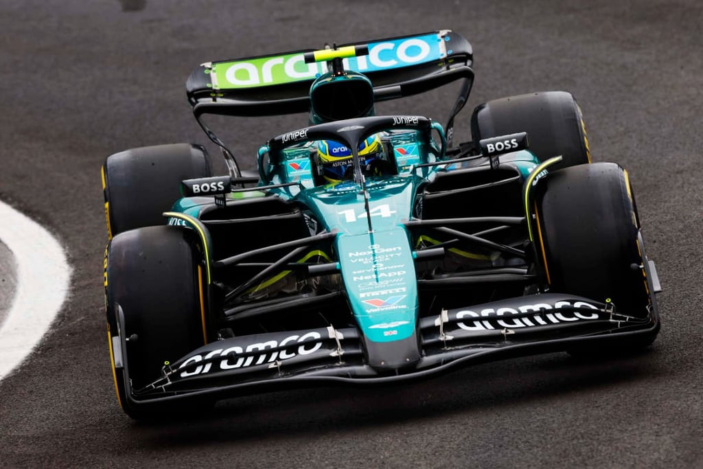 Fernando Alonso Aston Martin Formulė-1