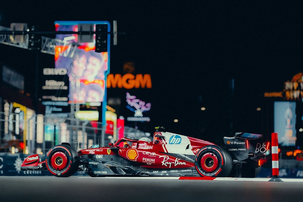 Lewisas Hamiltonas Ferrari