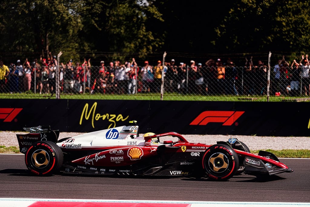 Lewisas Hamiltonas Ferrari