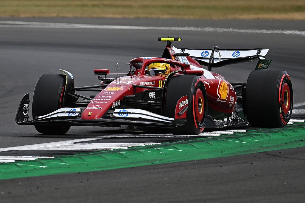 Lewisas Hamiltonas Ferrari