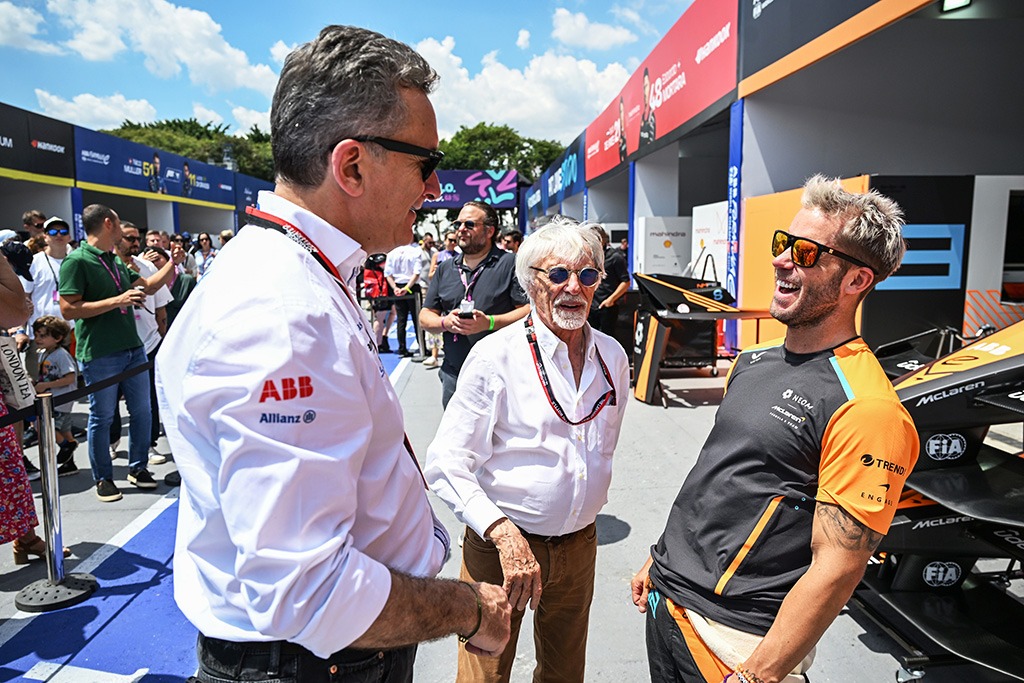 Bernie Ecclestone'as