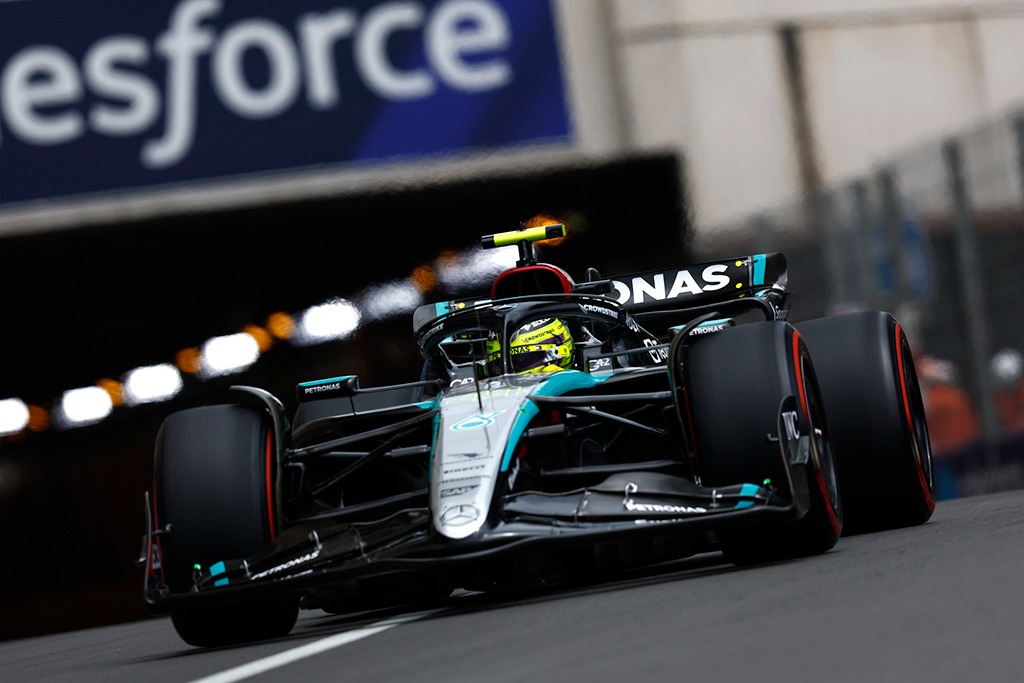 Lewisas Hamiltonas Mercedes