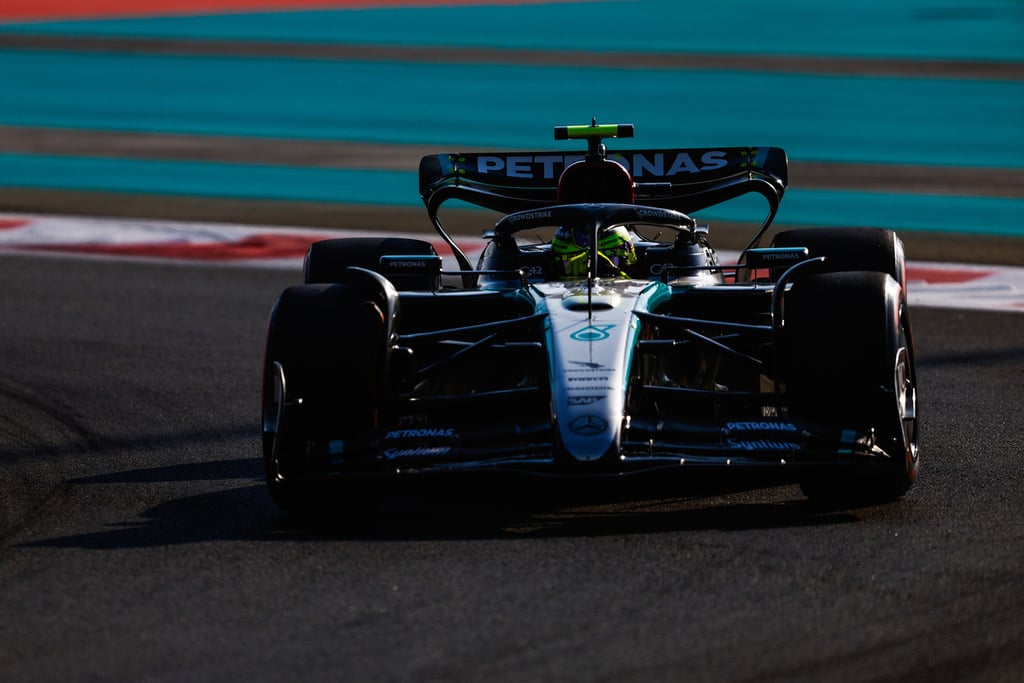 Lewisas Hamiltonas Mercedes Formulė-1