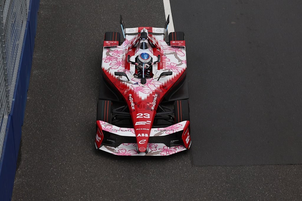 Oliveris Rowlandas Nissan