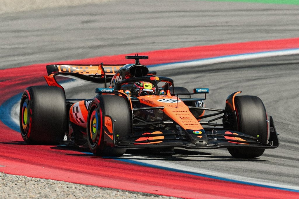 Oscaras Piastri McLaren