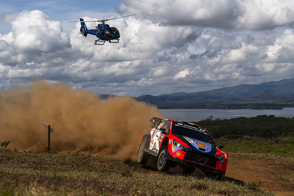Thierry Neuville'is Hyundai WRC