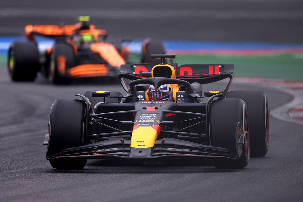 Maxas Verstappenas Red Bull Formulė-1