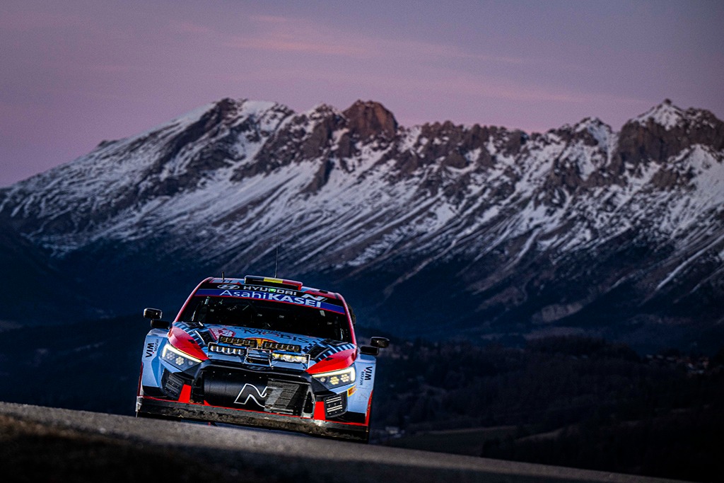 Thierry Neuville'is Hyundai WRC