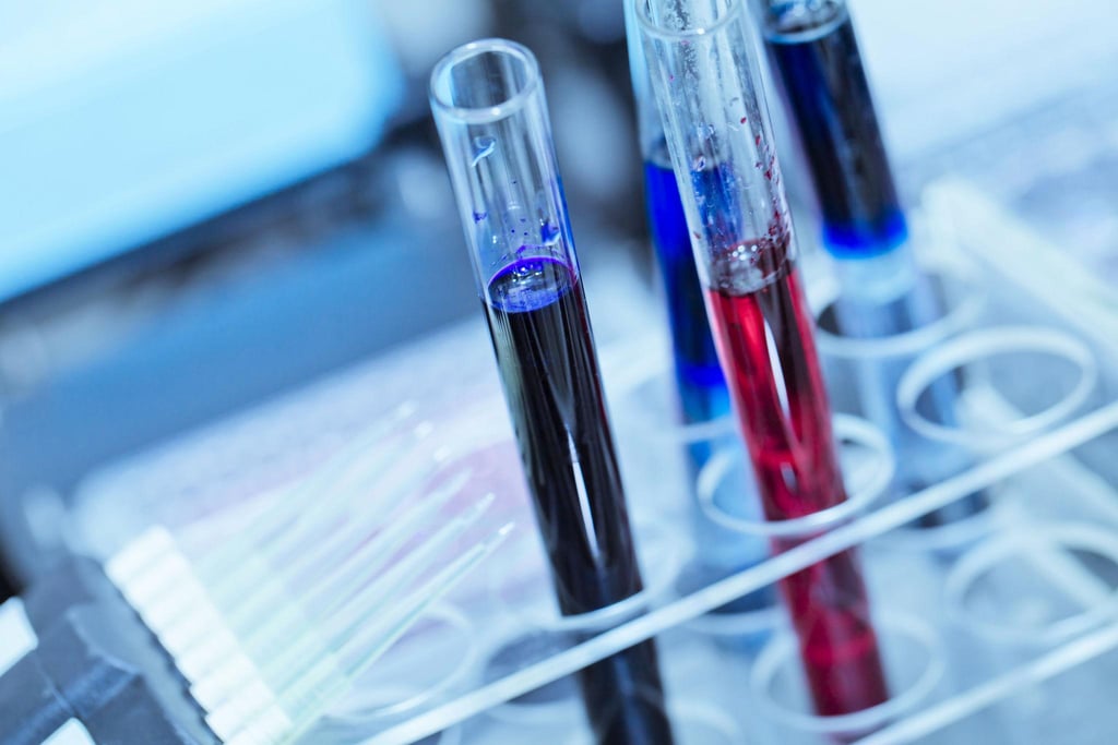 Quality control process in pharmaceutical manufacturing