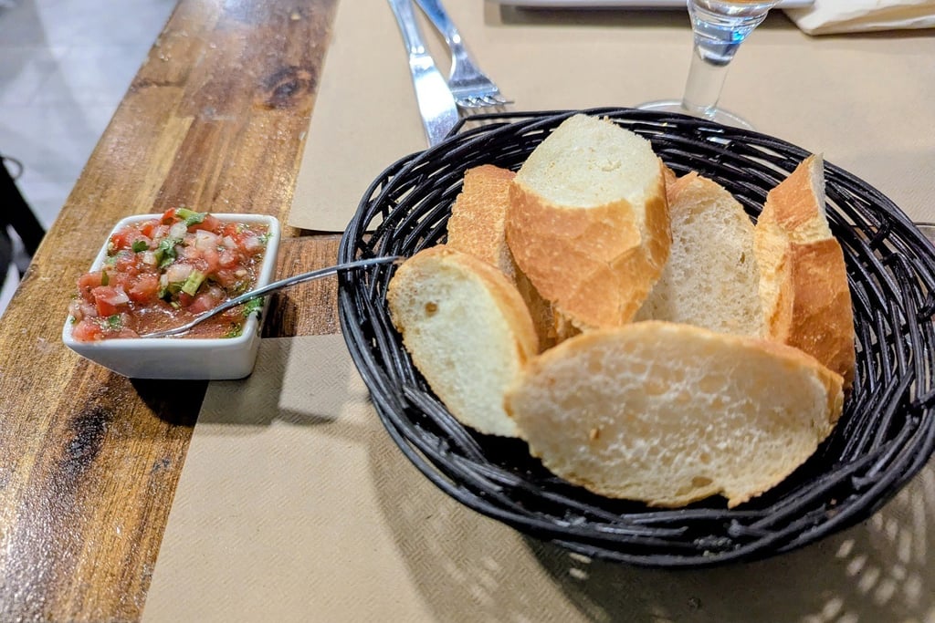 Chilean Pebre at El Vuit