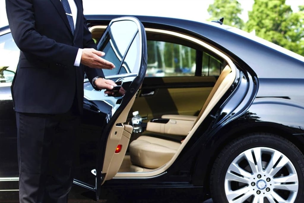 Private Driver in Paris - SeeParis