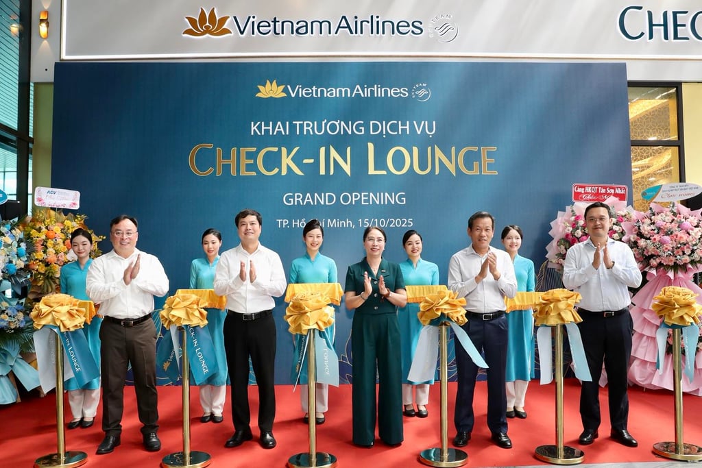 BDP+Partners, Vietnam Airlines, Tan Son Nhat Airport, consulting, marketing, events, EVEBOT