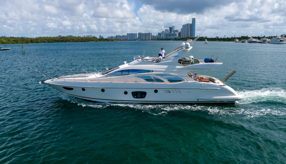 65 azimut Miami Yacht Rental under $2000