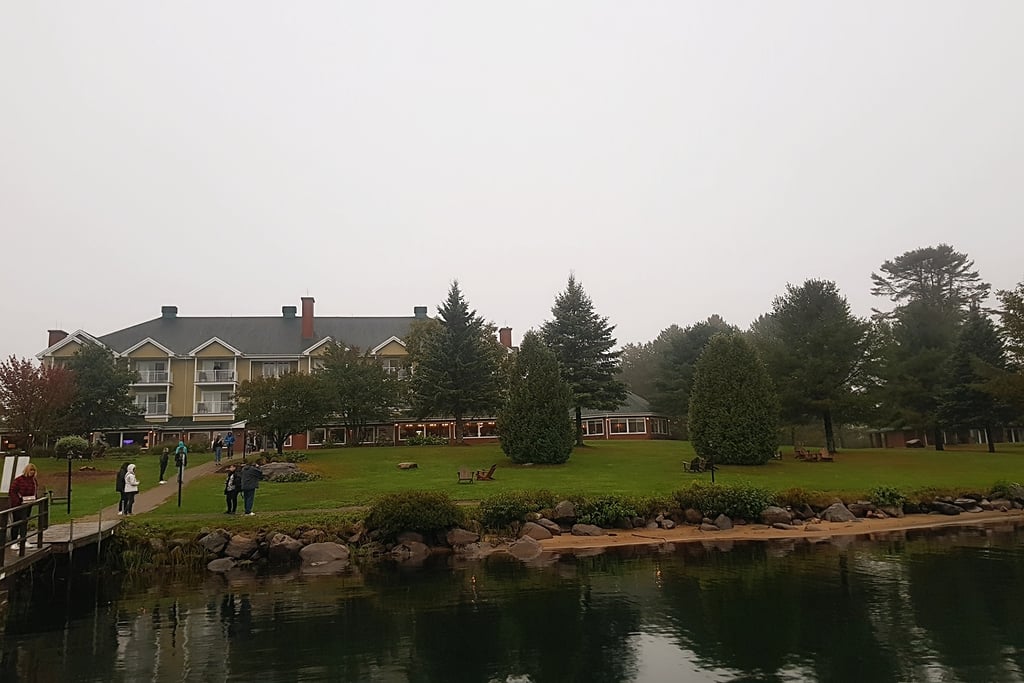 pourvoirie-lac-blanc-mauricie-brume