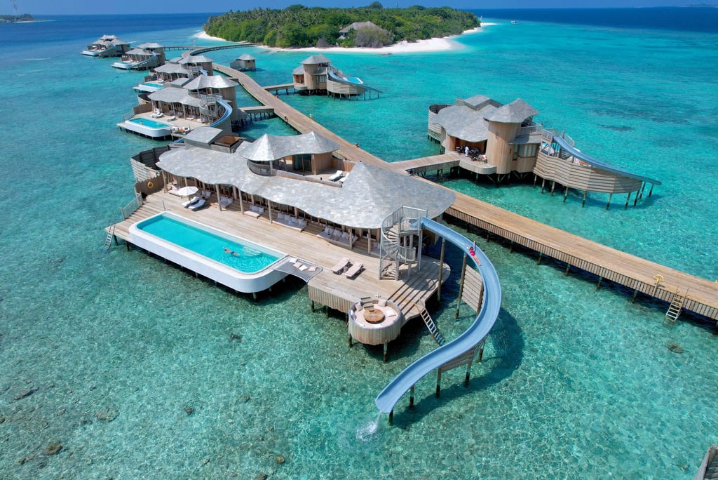 maldives-best-villas-with-slides