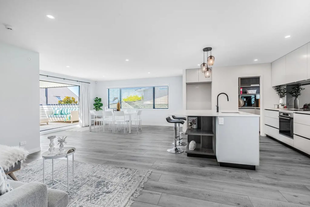 Open plan living - Kohimarama Rd home renovation - Revive Builders Auckland
