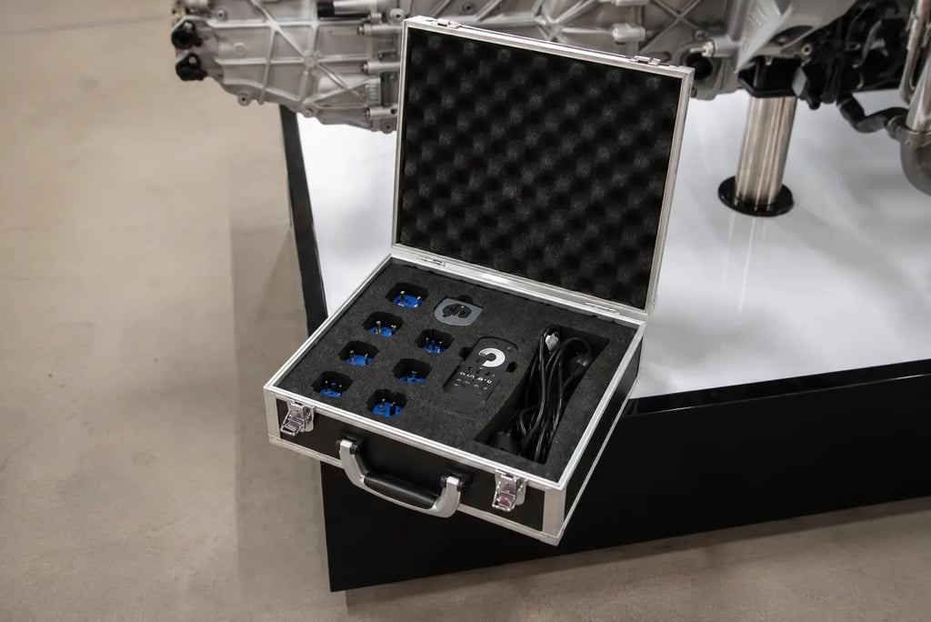 Maleta original do motor Bugatti Chiron W16 com adaptadores e acessórios