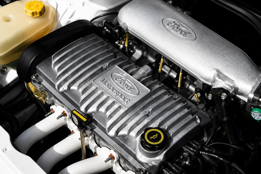 Motor Ford Motorsport preparado para o Escort XR3i modernizado