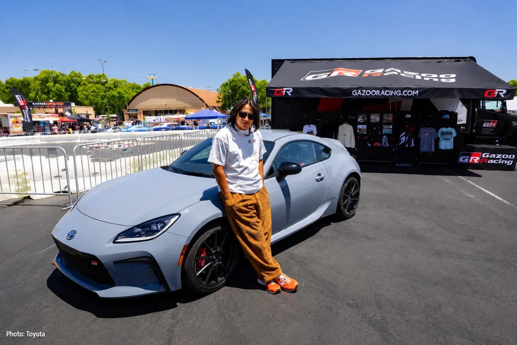 Novo Toyota GR86 2027 apresentado em evento da Gazoo Racing nos Estados Unidos