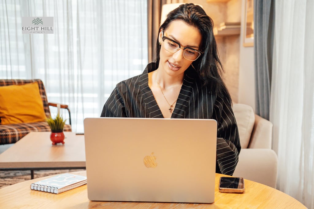 Ели Чобанова работа онлайн