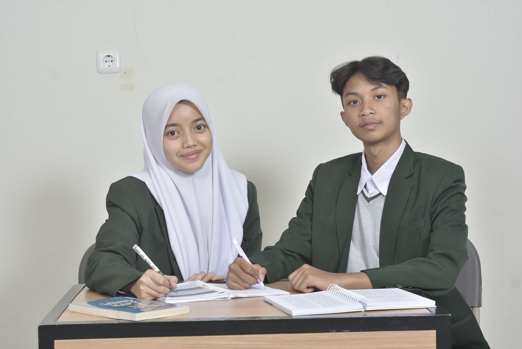 anak upper seconadry school