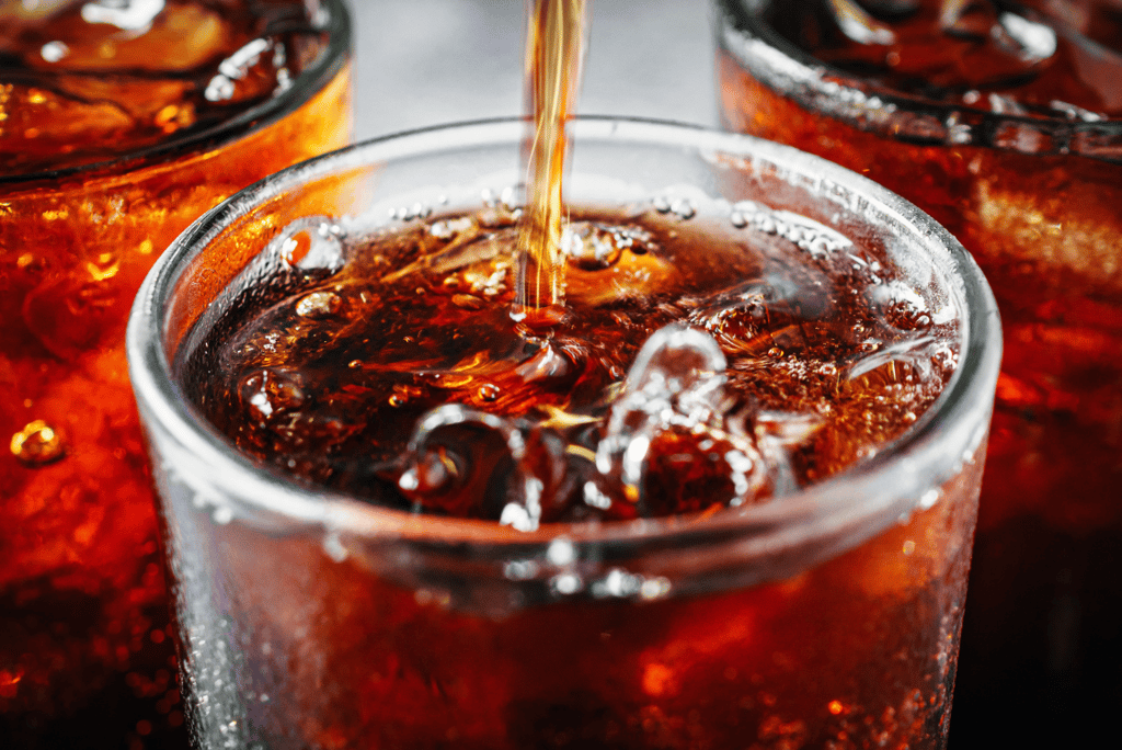 منتجات مليئة بالسكر والملج والدهون