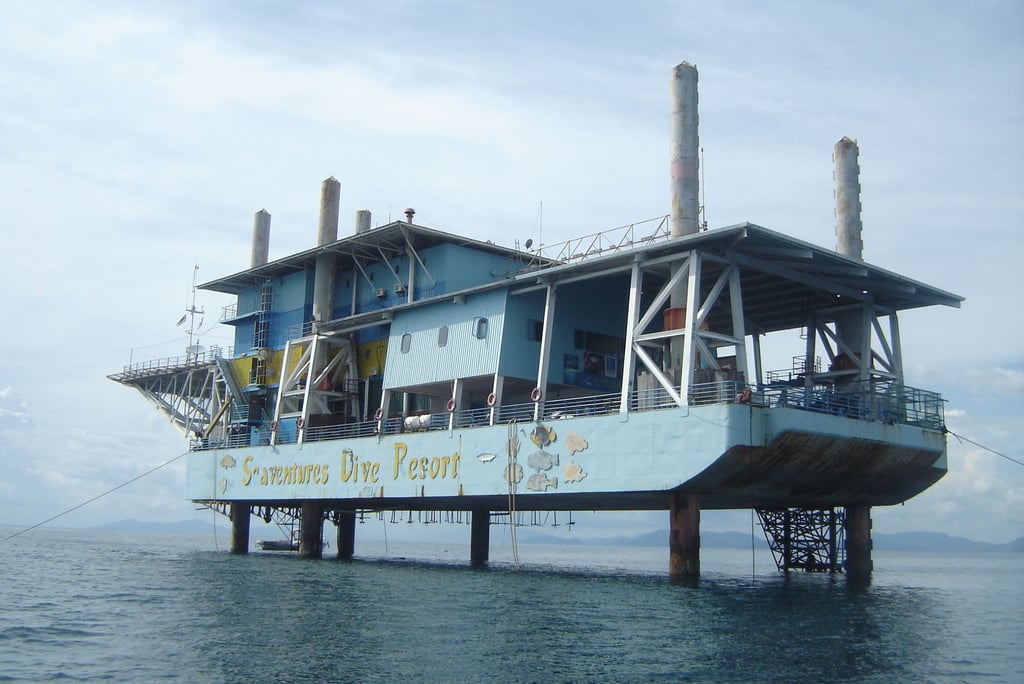 borneo sipadan seaventures dive rig