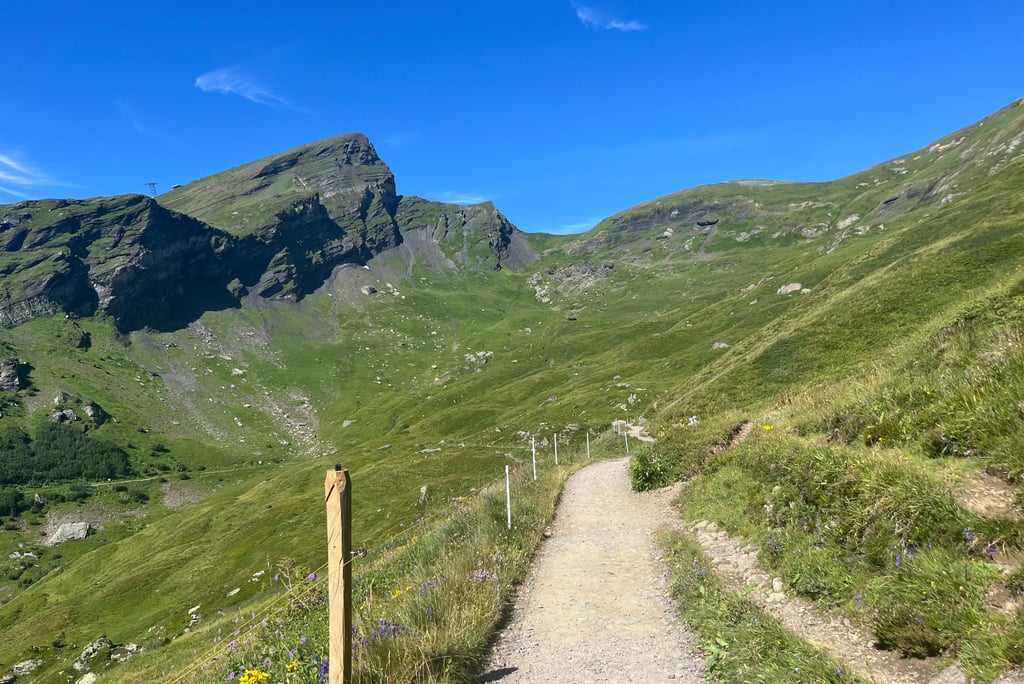 Lauberhorn above the Panorama Trail between Männlichen and Kleine Scheidegg