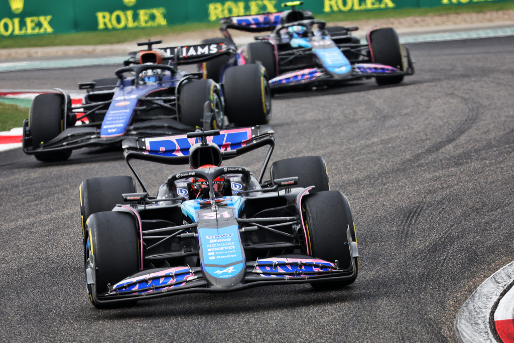 Estebanas Oconas Alpine Formulė-1