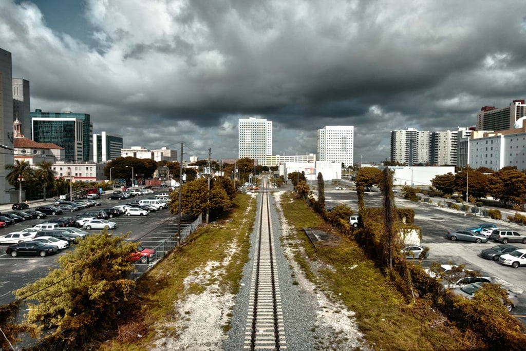 Rues des quartiers périphériques à Miami, Floride, USA