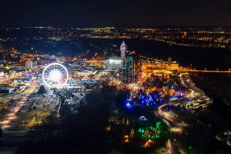 Night view of Niagara Falls during luxury chauffeur tour