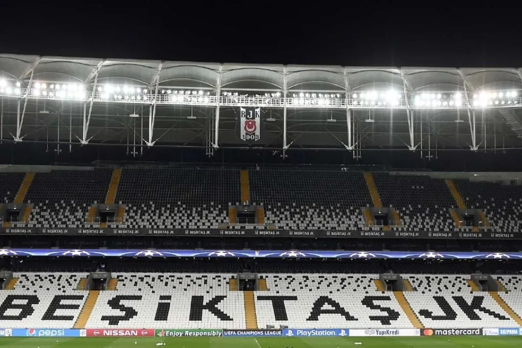 Luftaufnahme des Beşiktaş-Park-Stadions in Istanbul