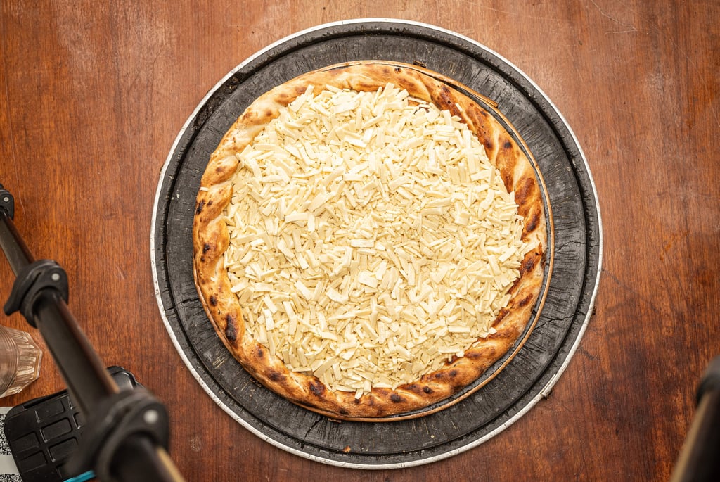 Pizzaria em Porto Alegre da Marquês Pizzaria , pizza doce deliciosa