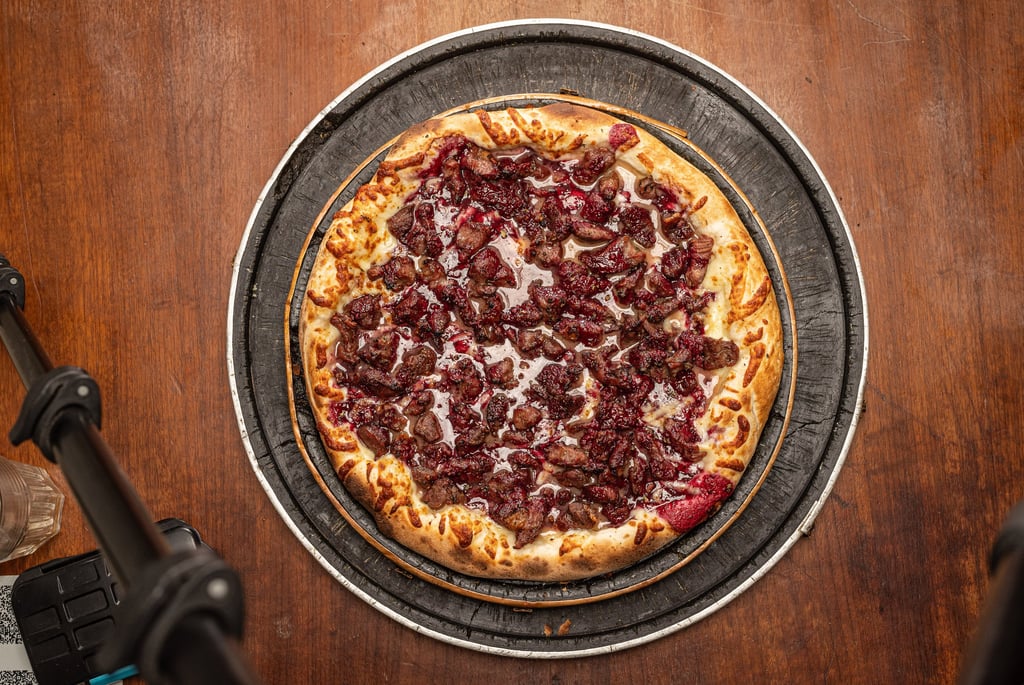 Pizzaria em Porto Alegre da Marquês Pizzaria com  geleia de amora , cordeiro