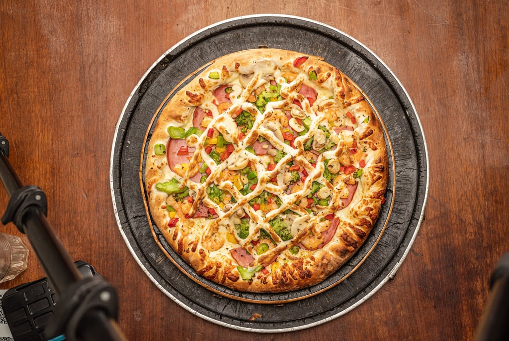 Pizzaria em Porto Alegre da Marquês Pizzaria com  tom de mafiosa