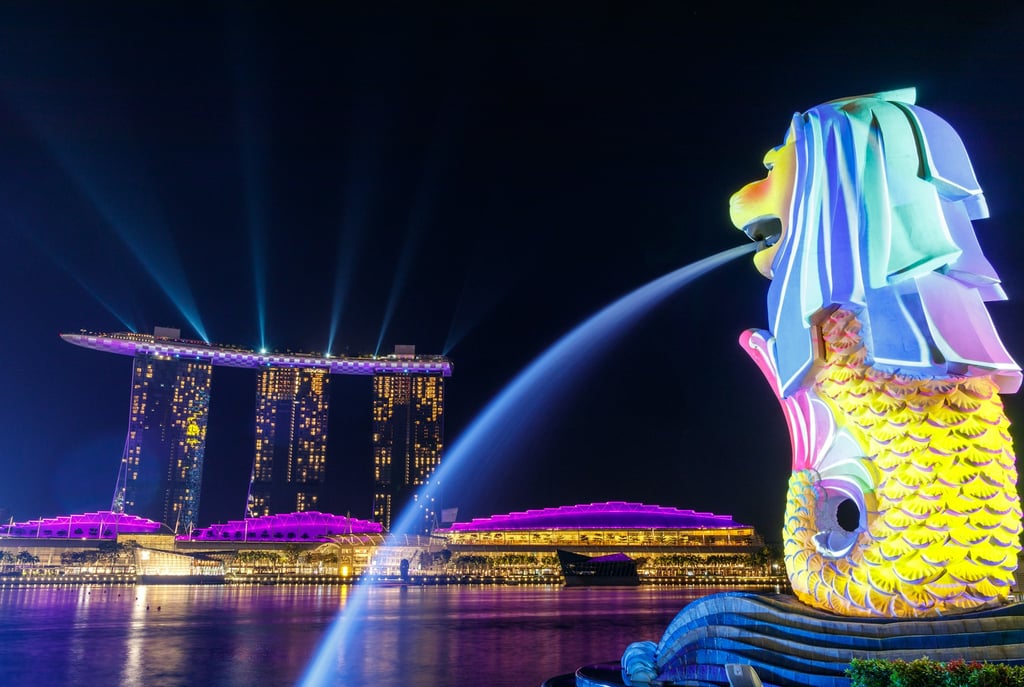 From Fishing Village to Global Powerhouse: The Complete History of Singapore’s People, Culture, and 